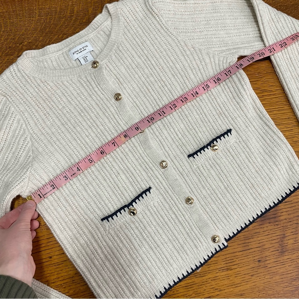 Song of Style | Cream Cardigan with Gold Button Detail, Old Money, Classic - Picture 8 of 13